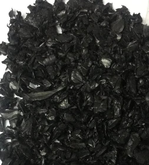 Black PE100 pipe regrind, granulated and screened